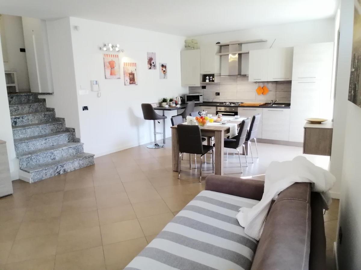 Bellagio Dreams Apt, Pool, With Private Garden, Near Lake Exteriör bild